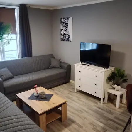 Apartment Zentrum 10 Vh 1og L *